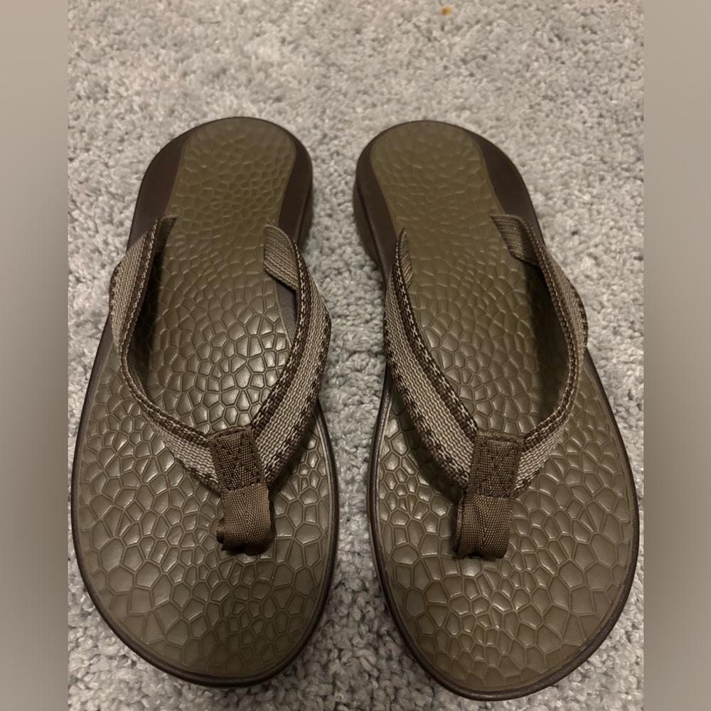 Women’s Chaco Brown & Tan Flip Flop Sandals